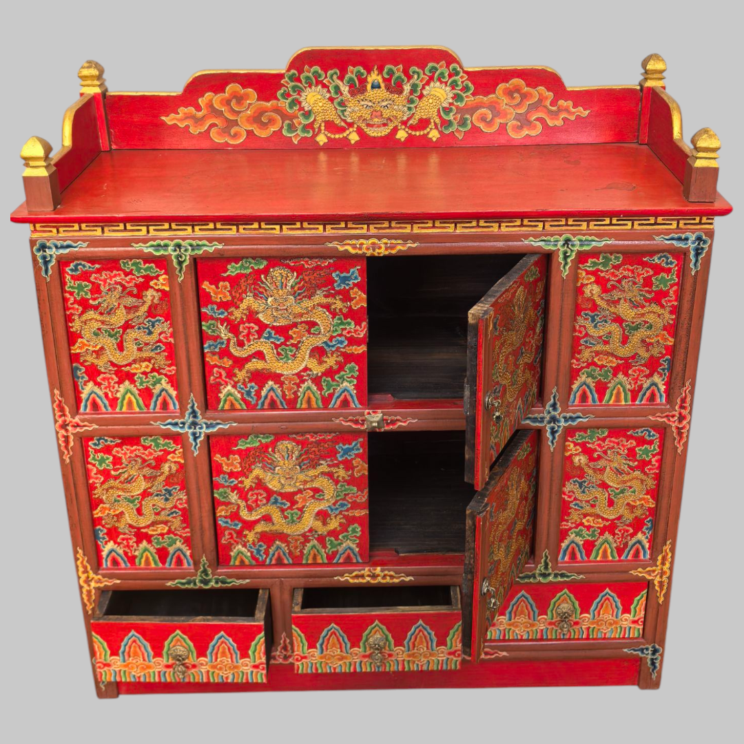 Eight Dragon Cabinet