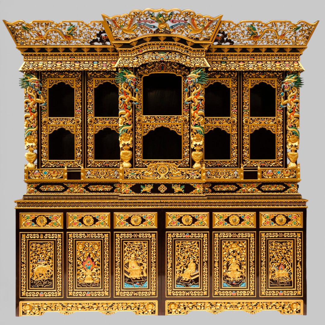 Altar 10 window