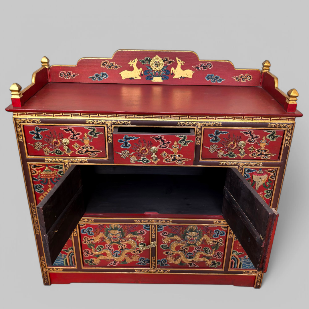 Four Dragon cabinet
